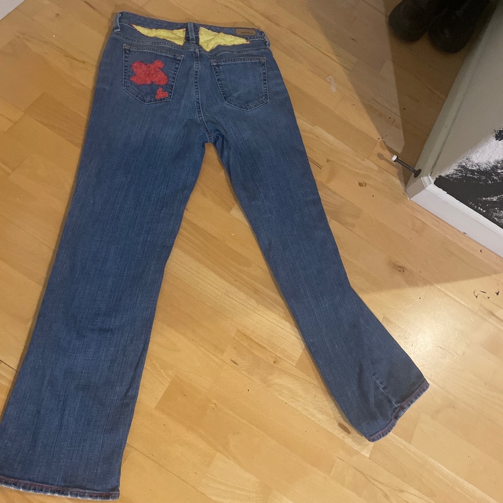 Jeans w/ red detail